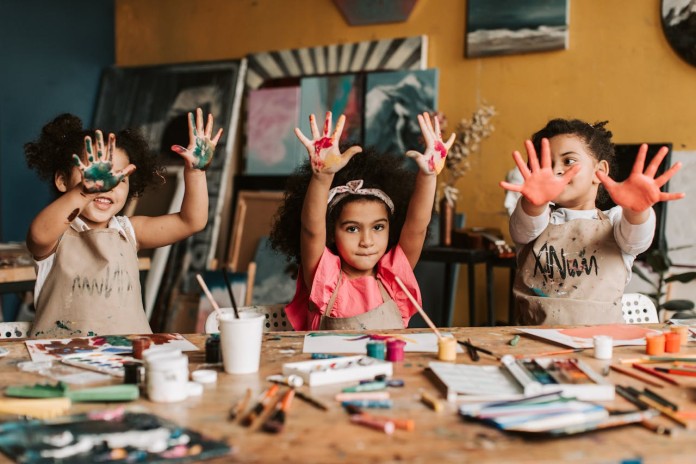 Formation au Journal et Art Thérapie avec les enfants